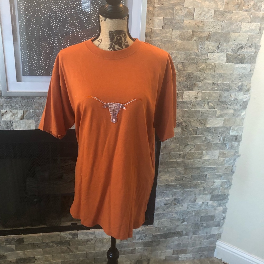 🤘🏻 Texas Longhorns t-shirt with Bevo bling
